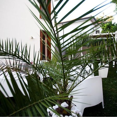 Casa Mia Apartment Desenzano del Garda Ngoại thất bức ảnh