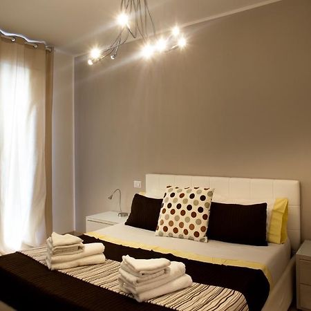 Casa Mia Apartment Desenzano del Garda Ngoại thất bức ảnh