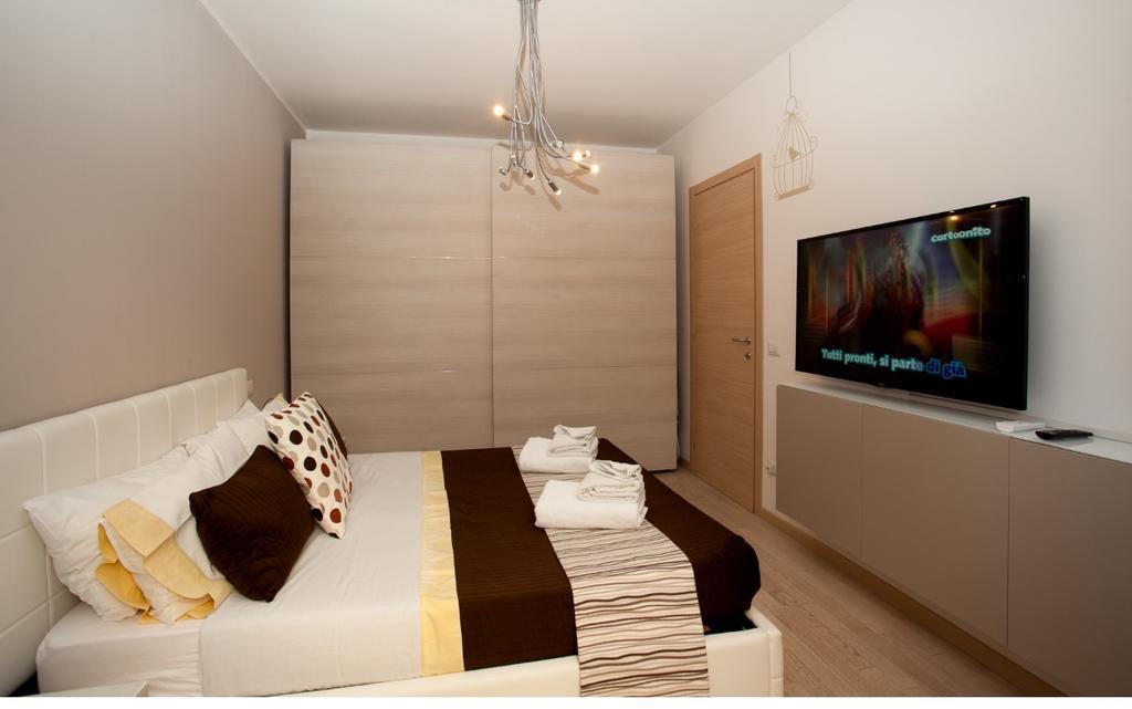 Casa Mia Apartment Desenzano del Garda Ngoại thất bức ảnh