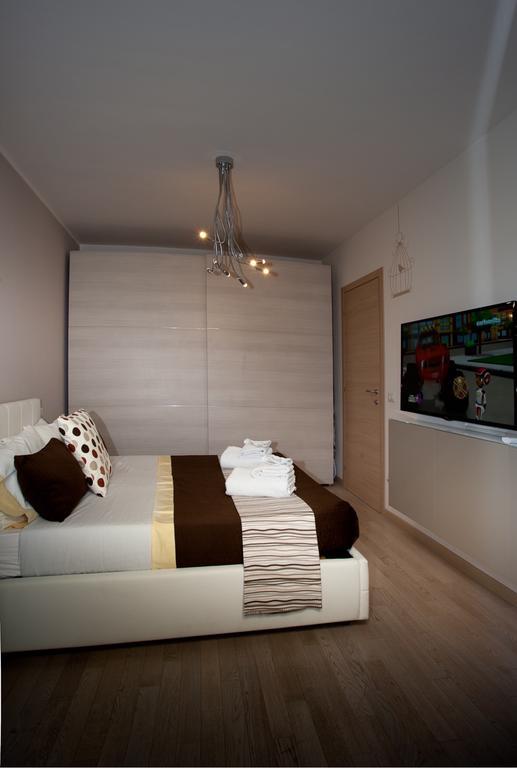 Casa Mia Apartment Desenzano del Garda Ngoại thất bức ảnh